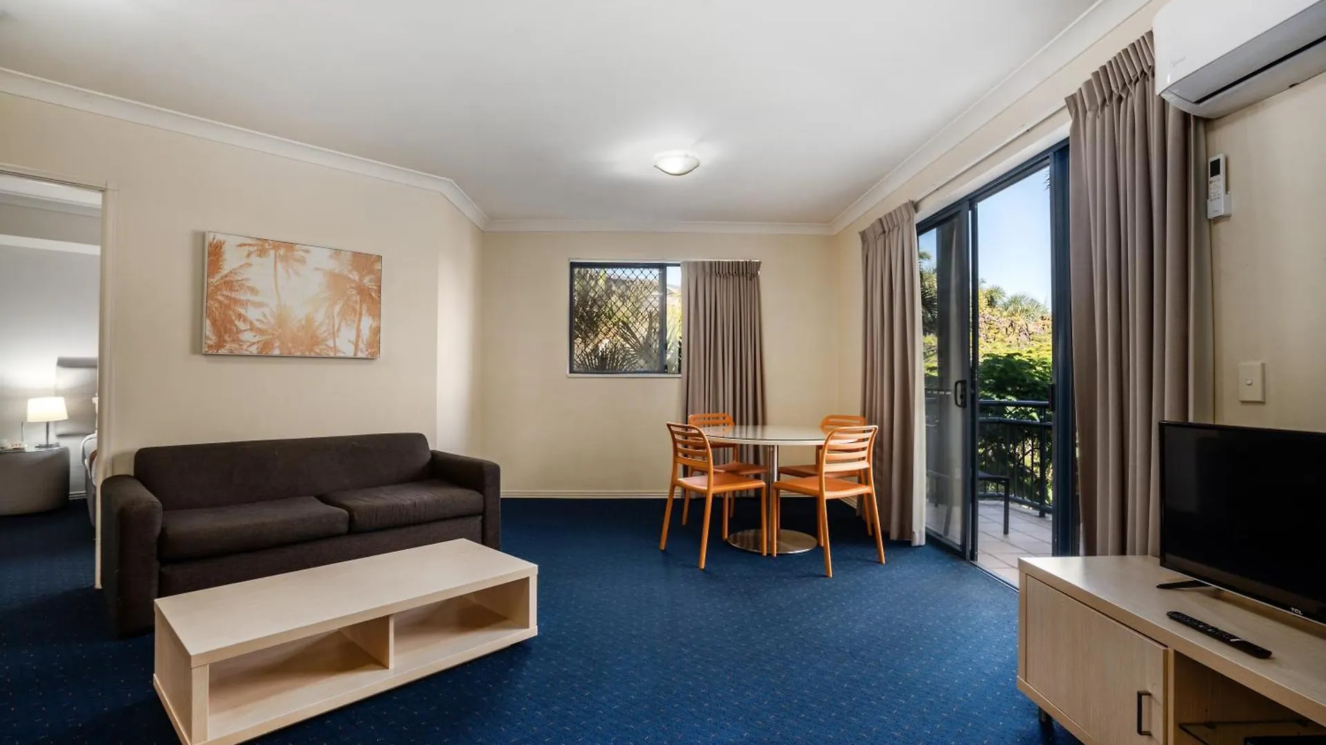 Turtle Beach Resort Mermaid Beach 4*,